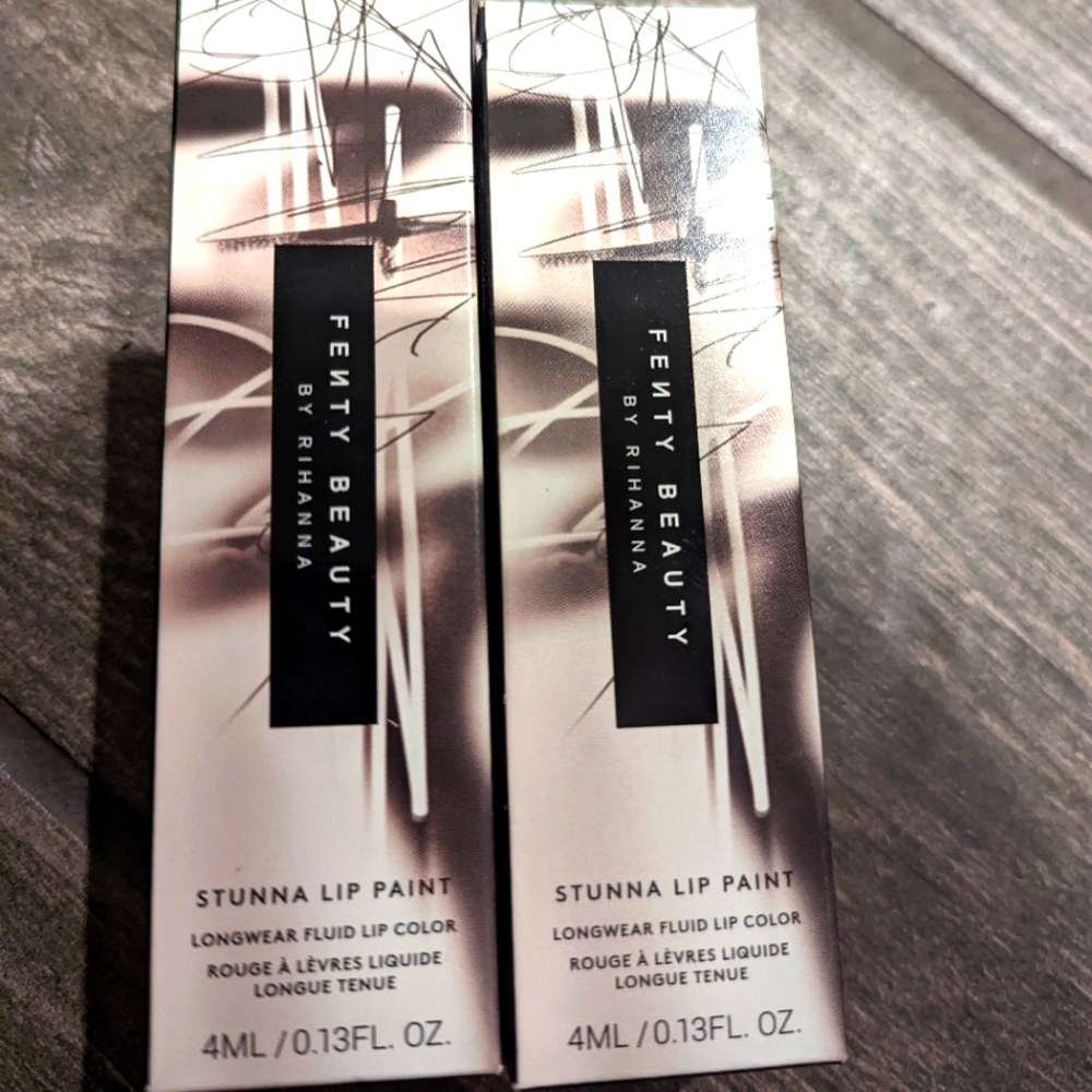 NIB Fenty stunna lip paint x2